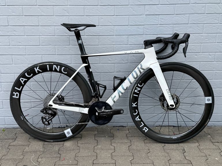 Used Factor OSTRO VAM - Shimano Dura-Ace 2024 2024 Road & Gravel, White — image 1 of 11