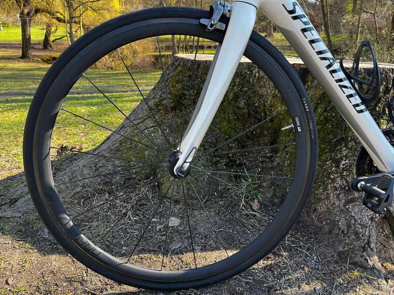 Gebrauchtes Specialized Amira SL4 Sport 2016 2016 Road & Gravel, Weiß — Bild 6 von 10