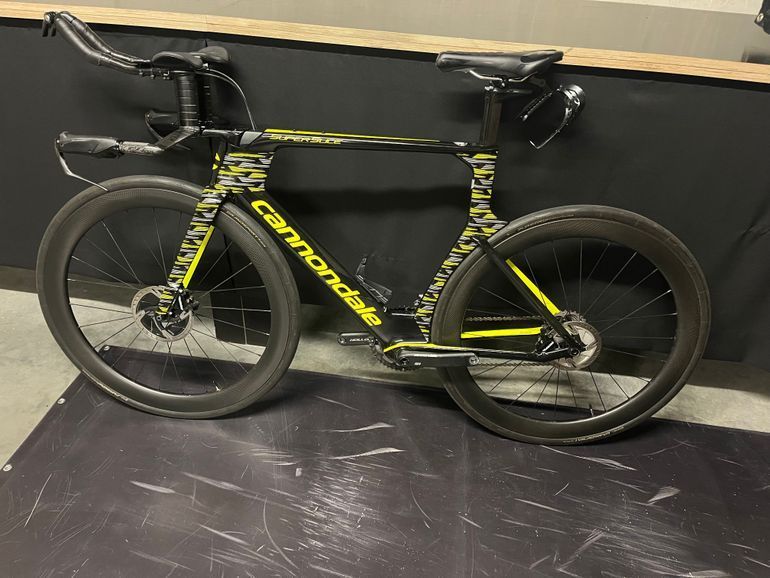 Used Cannondale SuperSlice Ultegra 2019 2019 Road & Gravel, Black — image 2 of 12