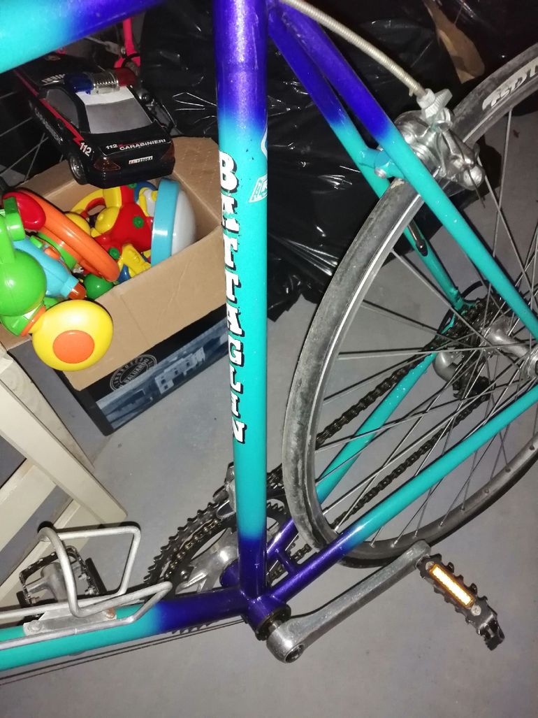 Used Battaglin Custom Shimano Dura Ace Di2 2020 Road & Gravel, Green — image 2 of 6