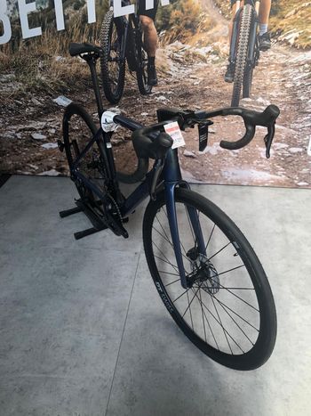Gebrauchtes Lapierre Xelius Shimano Ultegra Di2 2026 Road & Gravel, Hellgrau — Bild 3 von 3