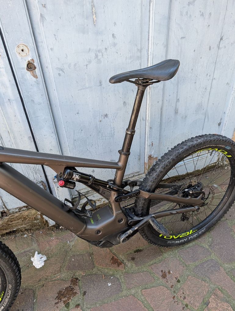 Used Specialized Turbo Kenevo Comp 2020 2020 Mountainbike, Green, 27.5 — image 6 of 8