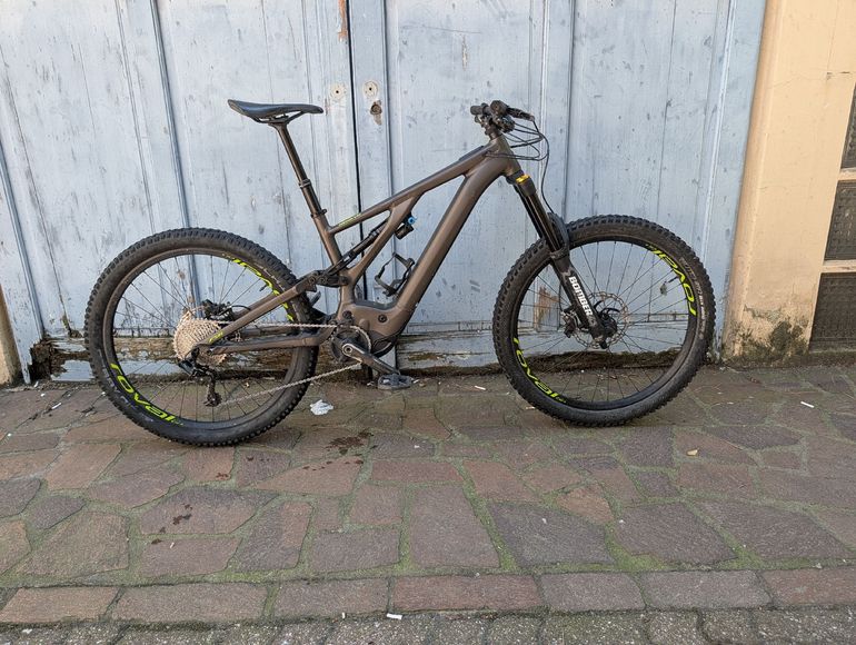 Used Specialized Turbo Kenevo Comp 2020 2020 Mountainbike, Green, 27.5 — image 2 of 8