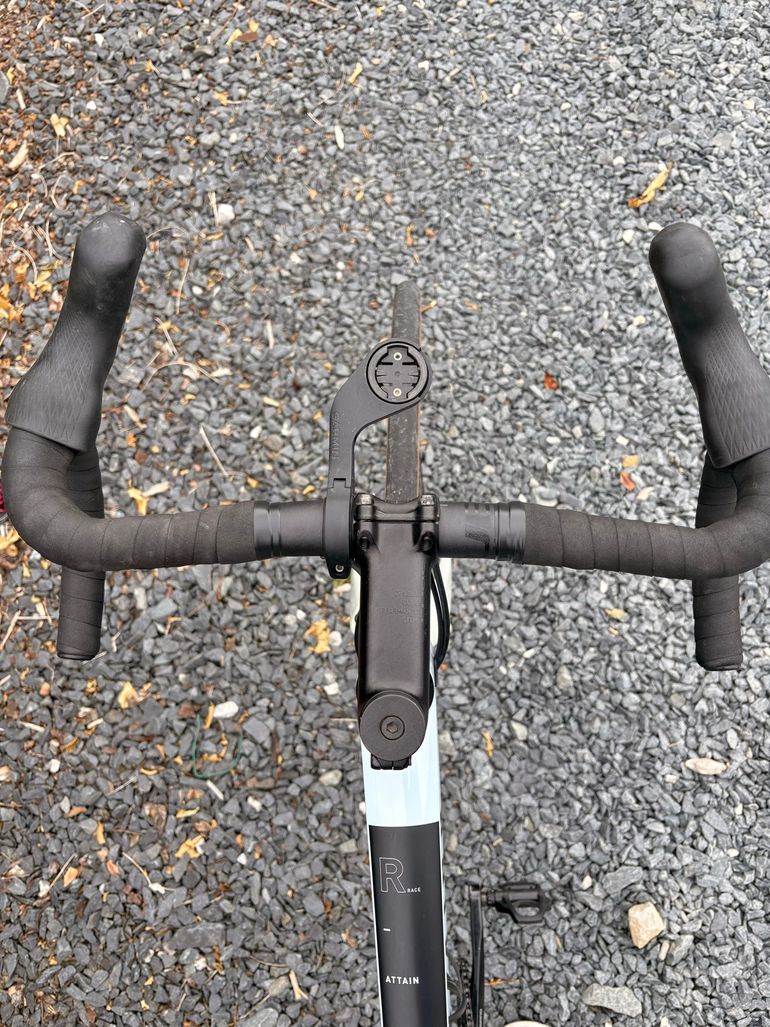 Used CUBE ATTAIN GTC RACE 2024 2024 Road & Gravel, White — image 2 of 7