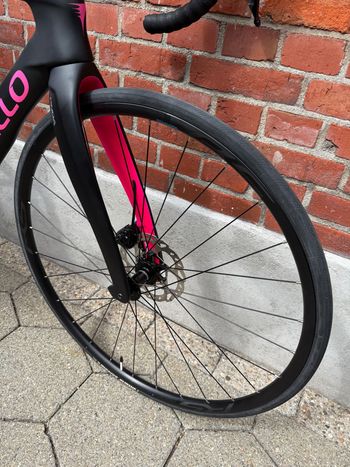 Used Pinarello Prince Shimano 105 2024 Road & Gravel, Black — image 4 of 16