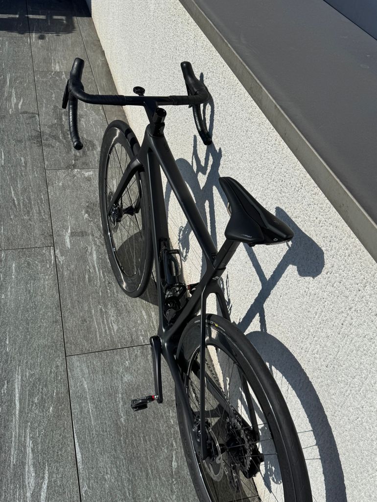 Used Colnago V4Rs Shimano Dura Ace Di2 2025 2025 Road & Gravel, Black,  — image 5 of 9