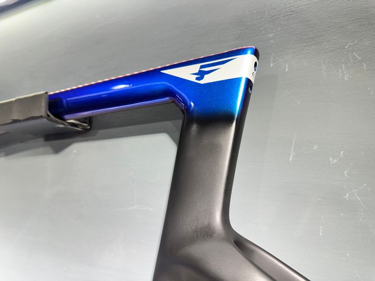 Used Pinarello Dogma F Luxtor Shiny Blue Size 54 Frameset Frameset 2026 Road & Gravel, Blue — image 11 of 15