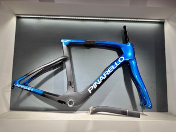Used Pinarello Pinarello Dogma F Luxtor Shiny Blue Size 54 Frameset Frameset 2026 Road & Gravel, , 
