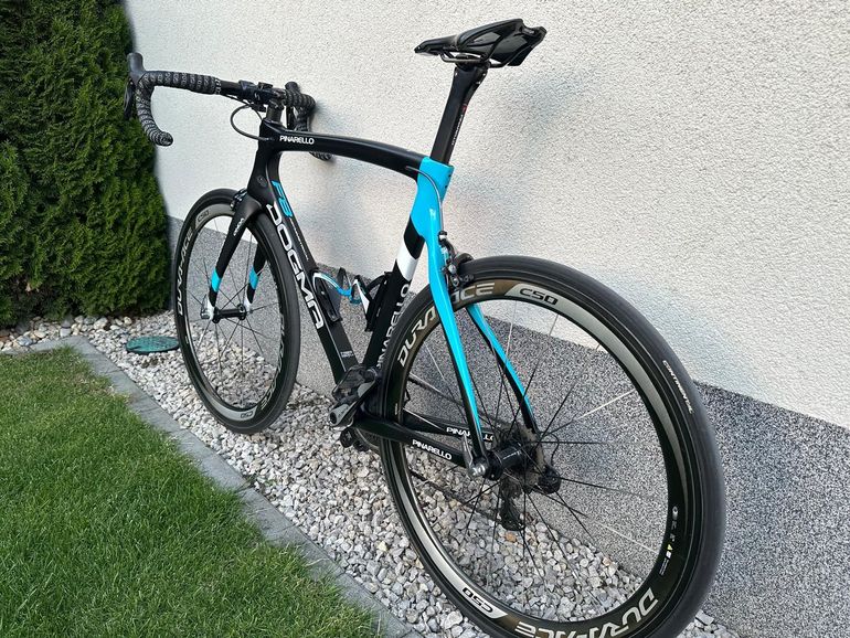 Tweedehands Pinarello Dogma Shimano Dura Ace Di2 2016 Road & Gravel — afbeelding 2 van 11