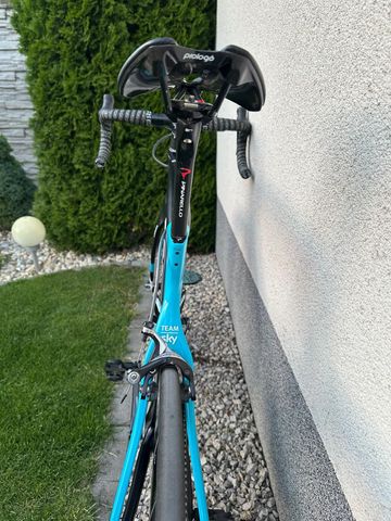 Used Pinarello Dogma Shimano Dura Ace Di2 2016 Road & Gravel, Black — image 8 of 11