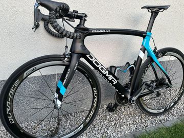 Used Pinarello Dogma Shimano Dura Ace Di2 2016 Road & Gravel, Black — image 3 of 11