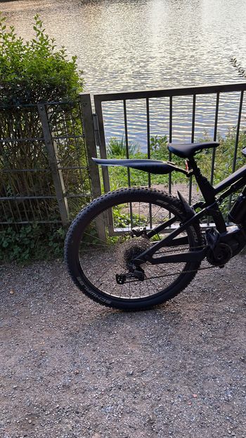 Gebrauchtes Canyon Neuron:ON 7Komplettrad MT EBIKE 2022 Mountainbike, Schwarz — Bild 2 von 4