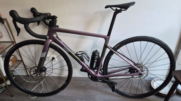 Tweedehands Cannondale Supersix EVO 2022 Road & Gravel — afbeelding 9 van 14