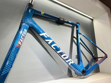 Brugt Factor ALUTO - Standard Package 2025 Frameset 56 Frameset 2025 Road & Gravel — billede 6 af 13
