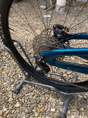 Gebrauchtes Cannondale Jekyll 2 2024 2024 Mountainbike, Weiß, 29 — Bild 3 von 5