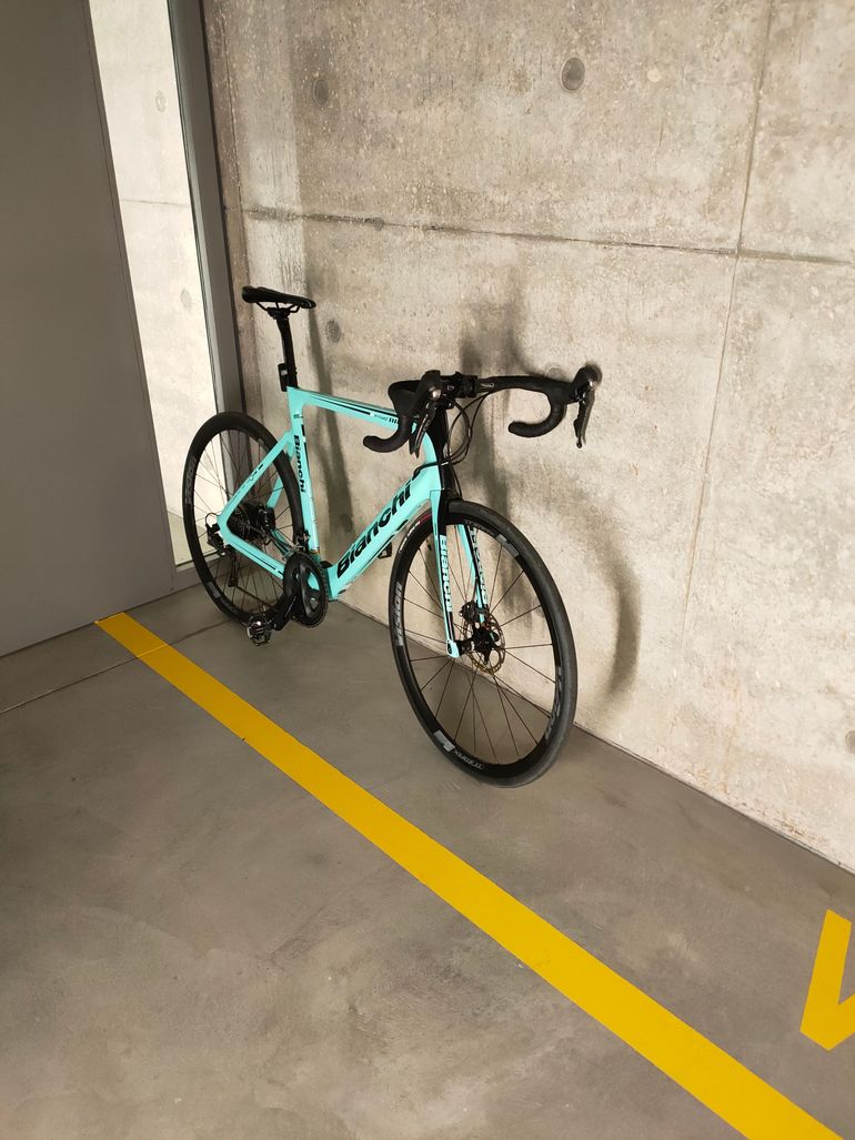 Used Bianchi Aria E-Road 2018 2018 Road & Gravel, Blue — image 3 of 3