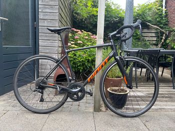 Giant Contend 1 2020 2020 Route & Gravel d'occasion