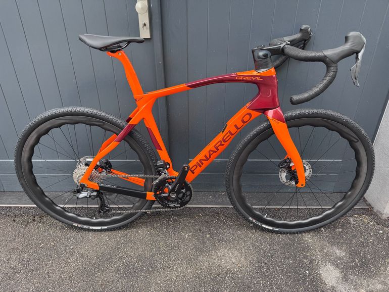Used Pinarello GREVIL F9 - SHIMANO GRX Di2 2025 2025 Road & Gravel, Orange — image 1 of 7