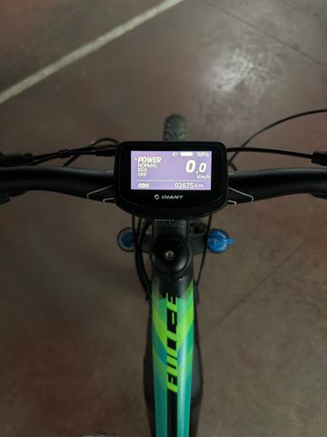 Giant Full-E+ 1 2017 2017 Mountainbike d'occasion — image 4 sur 9