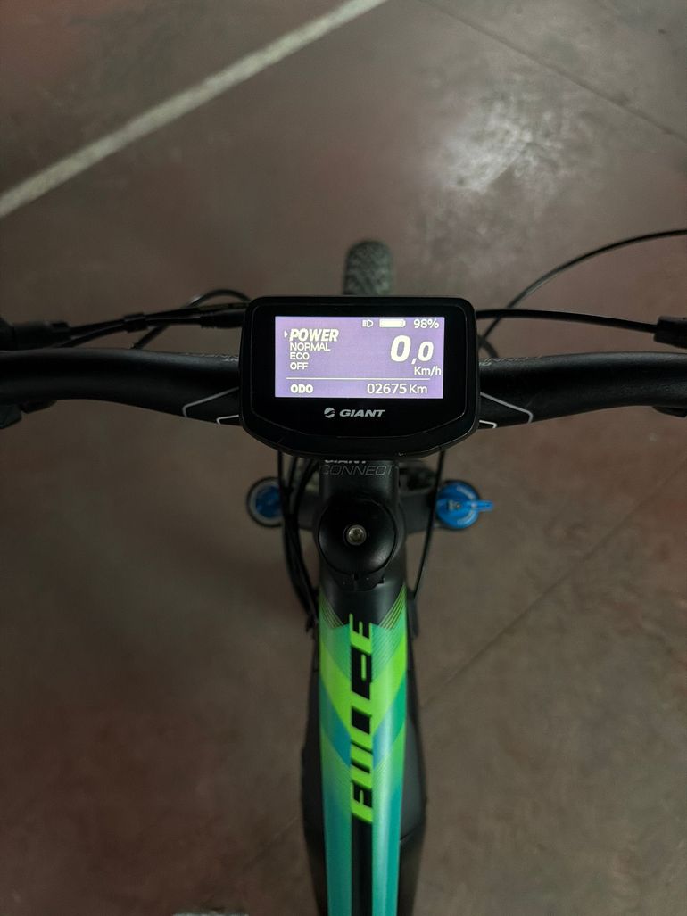 Used Giant Full-E+ 1 2017 2017 Mountainbike, Black, 27.5 — image 4 of 9