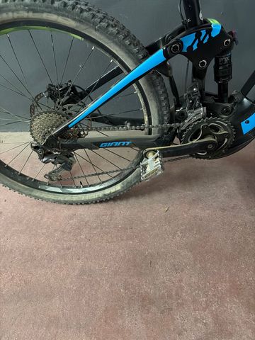 Giant Full-E+ 1 2017 2017 Mountainbike d'occasion — image 3 sur 9