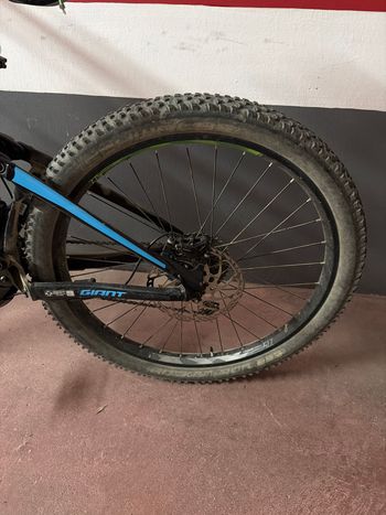 Used Giant Full-E+ 1 2017 2017 Mountainbike, Black, 27.5 — image 7 of 9