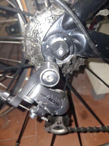 Tweedehands Cannondale Synapse Shimano 105 2016 Road & Gravel — afbeelding 8 van 12