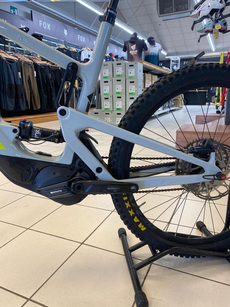 Brugt Santa Cruz Heckler S / Carbon CC / MX 2021 2021 Mountainbike — billede 2 af 10