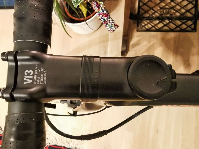 Použité Canyon Ultimate Shimano Ultegra Di2 2017 Road & Gravel — obrázek 5 z 16