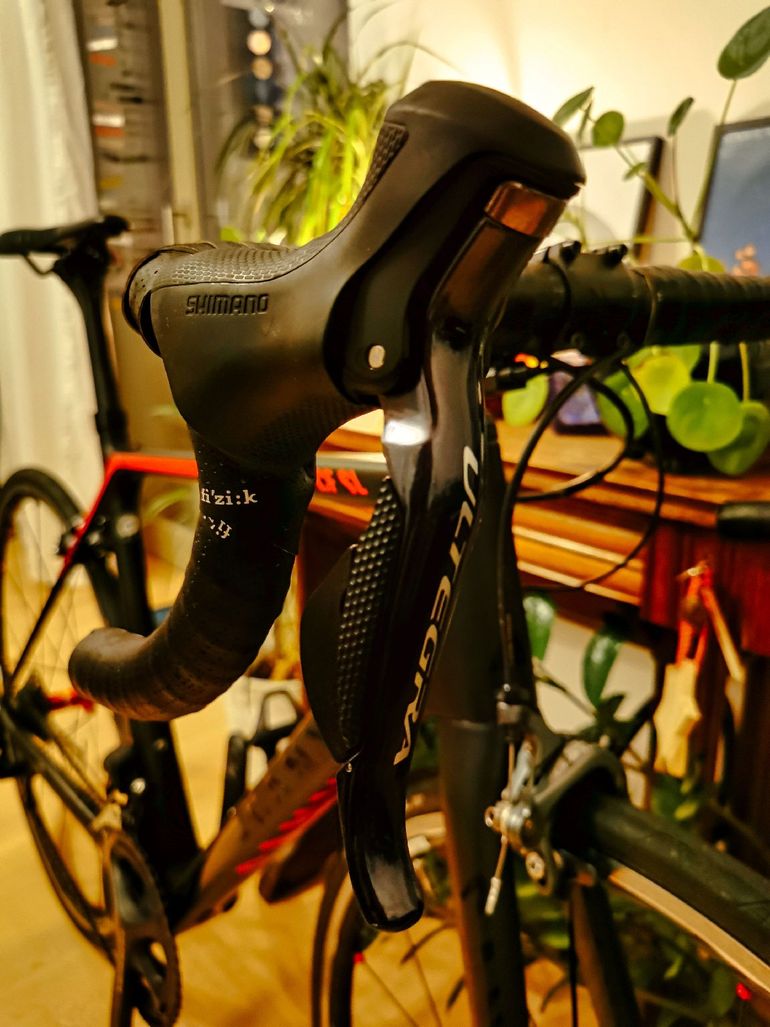Použité Canyon Ultimate Shimano Ultegra Di2 2017 Road & Gravel — obrázek 7 z 16