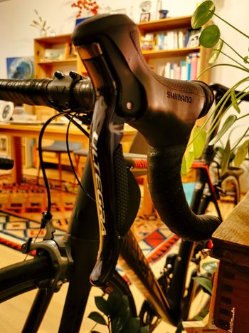 Použité Canyon Ultimate Shimano Ultegra Di2 2017 Road & Gravel — obrázek 11 z 16