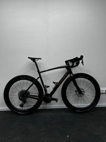 Used Argon 18 Dark Matter (INT) SRAM Apex AXS XPLR 2024 2024 Road & Gravel