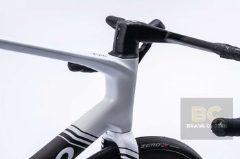 Used Colnago V5Rs | 485 SDM5 Team | Force E1 AXS | Vision SC45i23 | NEW 2026 Road & Gravel, Black — image 4 of 8