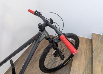 Used Scott Scale 970 2023 2023 Mountainbike, Light Gray, 29 — image 5 of 5