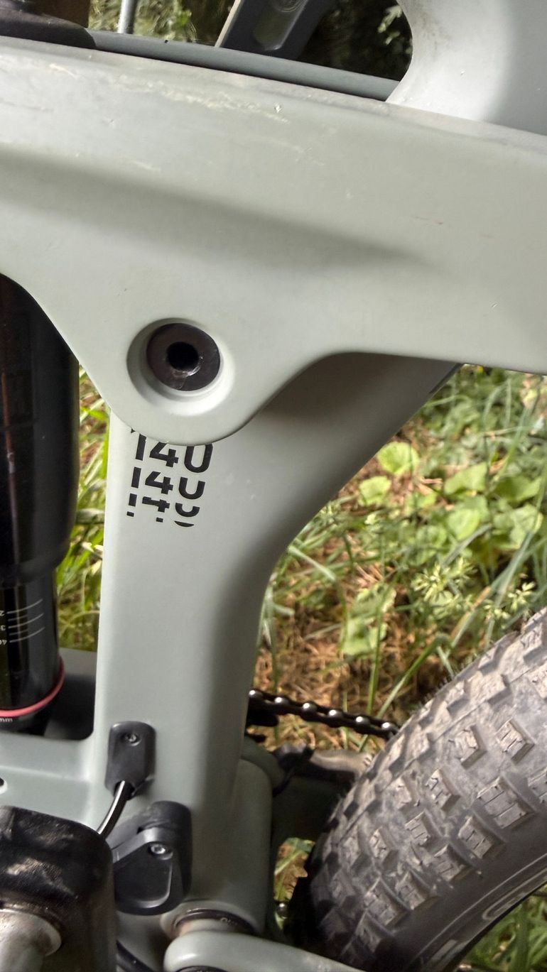 Použité CUBE STEREO HYBRID 140 HPC, PRO 625 2023 2023 Mountainbike — obrázek 3 z 10