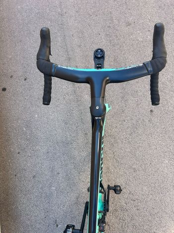 Tweedehands Bianchi Oltre XR4 Disc Dura Ace 2019 Frameset 2019 Road & Gravel — afbeelding 4 van 9