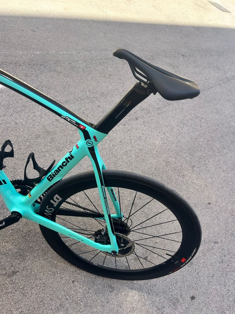 Tweedehands Bianchi Oltre XR4 Disc Dura Ace 2019 Frameset 2019 Road & Gravel — afbeelding 9 van 9
