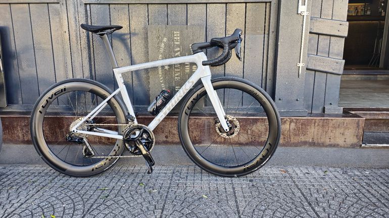 Tweedehands Specialized S-Works Tarmac SL8 Frameset - FACT 12r Carbon 2025 Frameset 2025 Road & Gravel — afbeelding 3 van 5