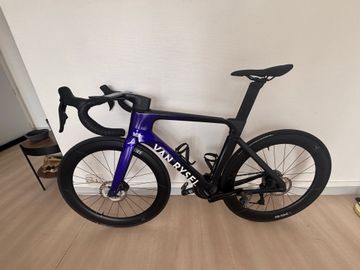 Used Van rysel RCR-R PRO Shimano 105 Di2 2026 Road & Gravel, Black — image 1 of 7