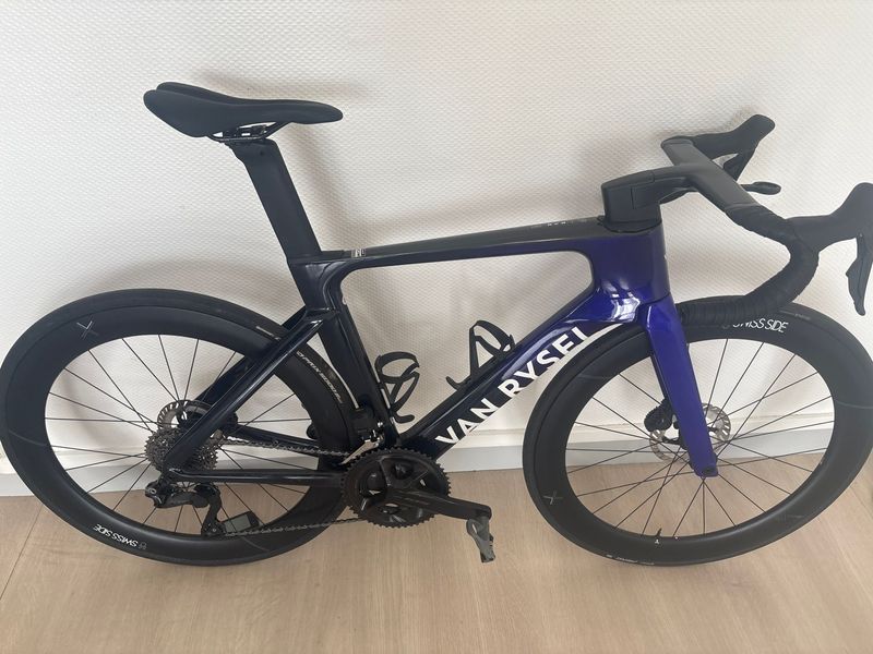 Used Van rysel RCR-R PRO Shimano 105 Di2 2026 Road & Gravel, Black — image 2 of 7