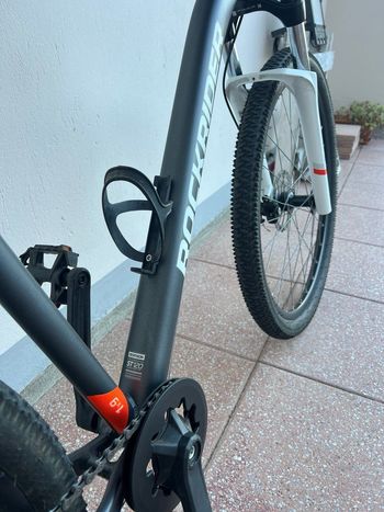 ROCKRIDER Mountainbike 27.5 Zoll ST120 Grau/Orange 2025 2025 Mountainbike d'occasion — image 3 sur 14