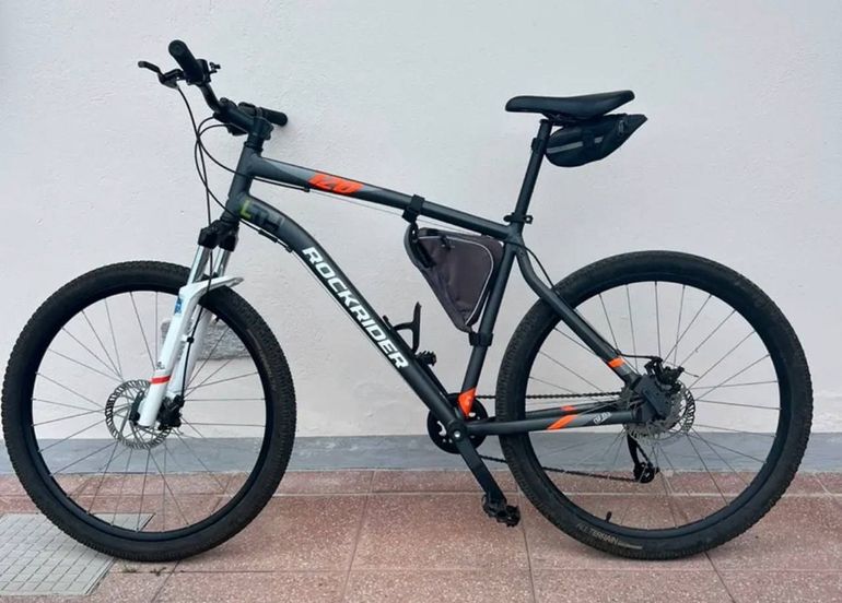 Gebrauchtes ROCKRIDER Mountainbike 27.5 Zoll ST120 Grau/Orange 2025 2025 Mountainbike, Hellgrau, 27.5 — Bild 1 von 5