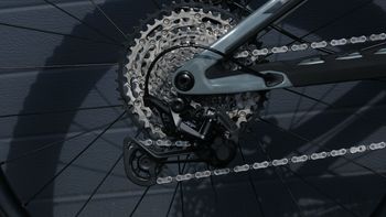 Used Pivot SHUTTLE SL Ride SLX/XT 2025 2025 Mountainbike, Light Gray — image 5 of 7