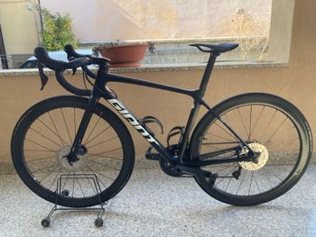 Used Giant TCR Advanced Pro Team Disc 2021 2021 Road & Gravel, Black — image 2 of 4