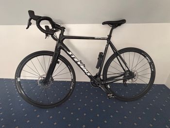 Stevens Super Prestige Force eTap AXS 2022 2022 Road & Gravel de segunda mano, Negro — imagen 2 de 5