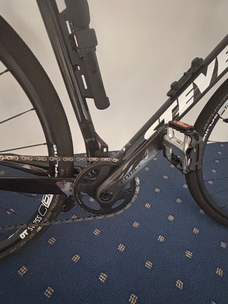 Stevens Super Prestige Force eTap AXS 2022 2022 Road & Gravel de segunda mano, Negro — imagen 3 de 5