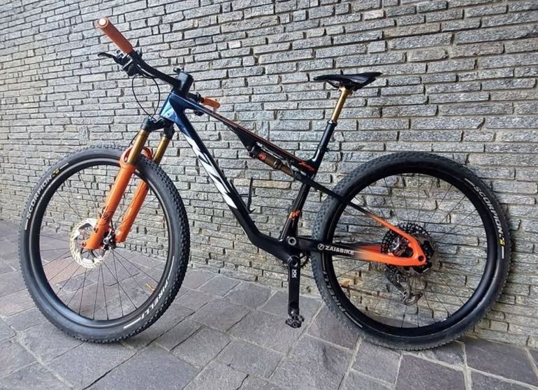 Used KTM SCARP MT EXONIC 2026 2026 Mountainbike, Blue, 29 — image 1 of 5
