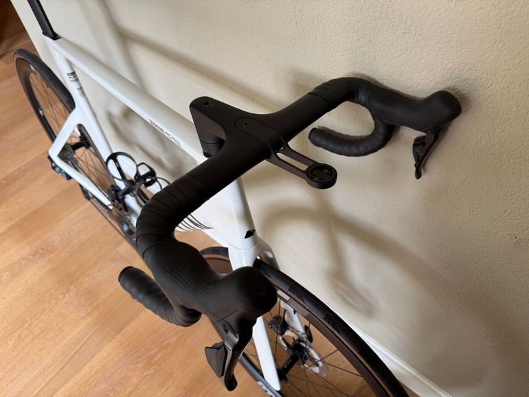 Canyon Aeroad CF SLX 8 Di2 2025 2025 Road & Gravel d'occasion — image 4 sur 7
