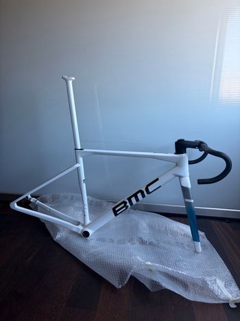Tweedehands BMC Kaius 01 THREE 2023 Frameset 2023 Racefiets & gravel
