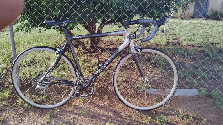 Used Giant Tcr Shimano Ultegra 2005 Road & Gravel, Black — image 2 of 5